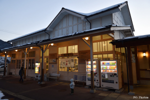 湯田中旧駅舎
